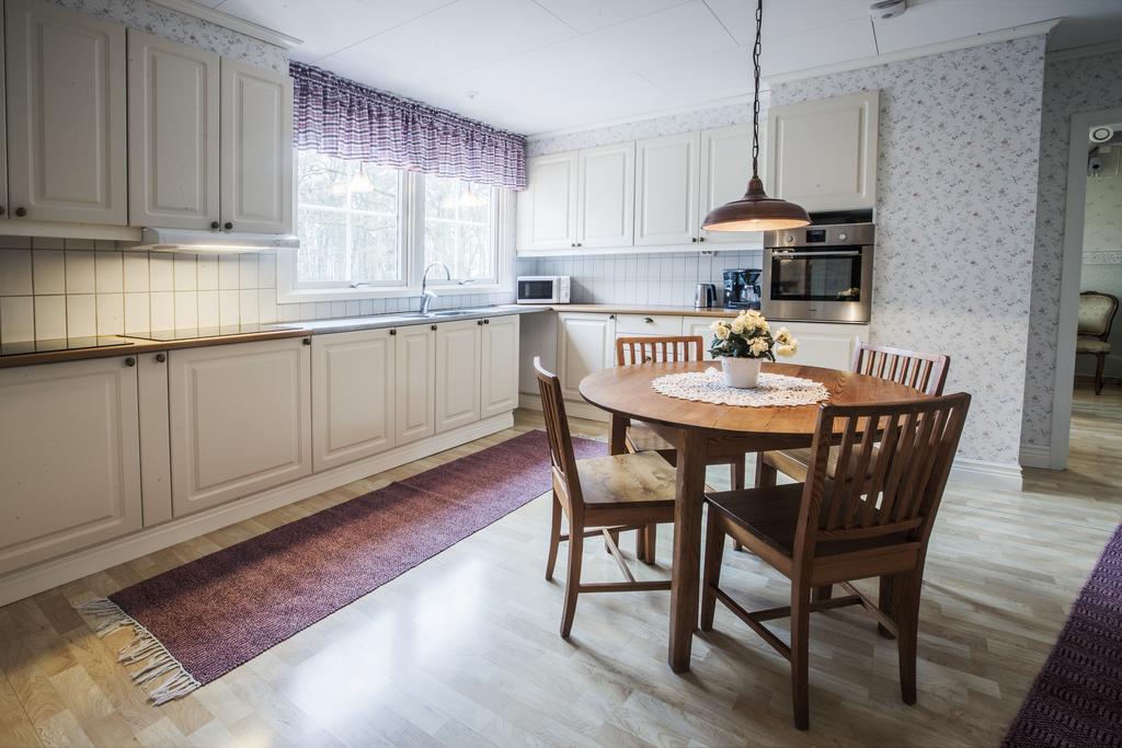 Albergue Anna'S Bed & Kitchen Varberg Exterior foto